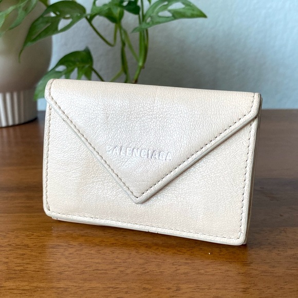 Balenciaga Papier Calfskin Leather Mini Wallet in Bone Cream Beige Tapioca - Picture 16 of 16
